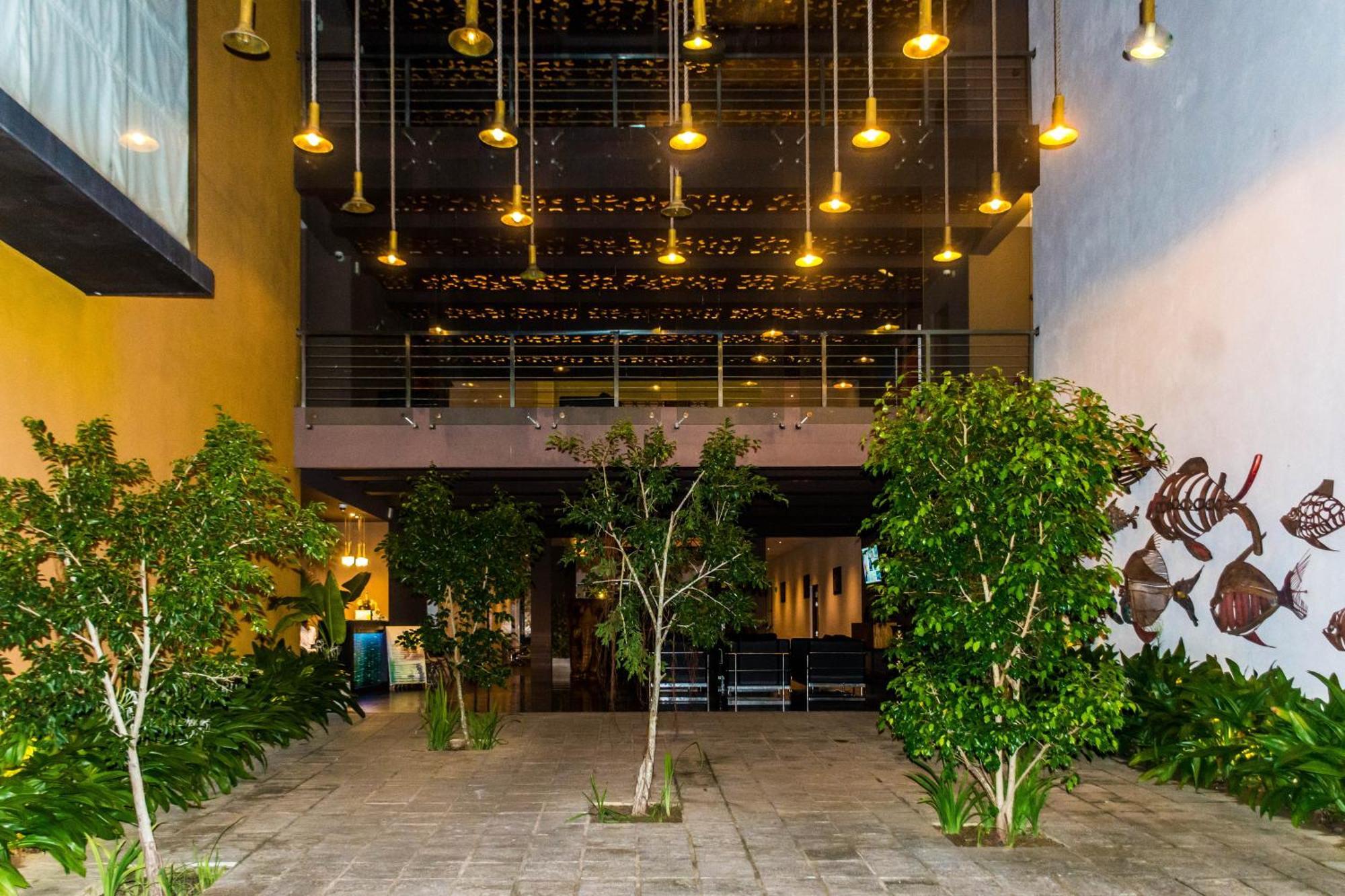Golden Pearl Tangalle Beach Hambantota Exterior foto